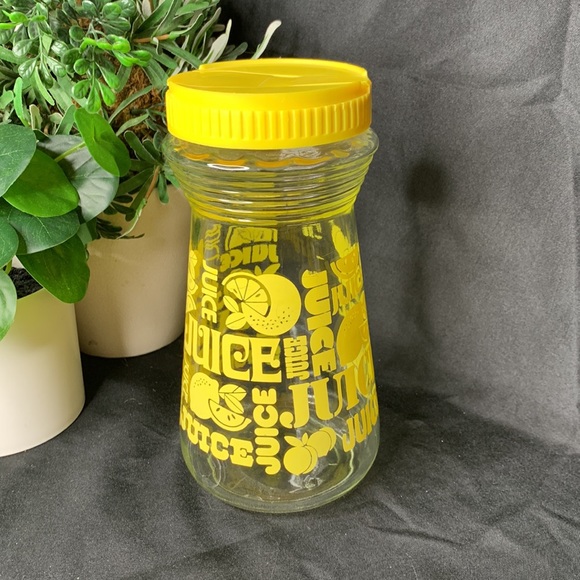 Vintage 1970’s 24oz Lemon Juice jar / carafe - Picture 2 of 8